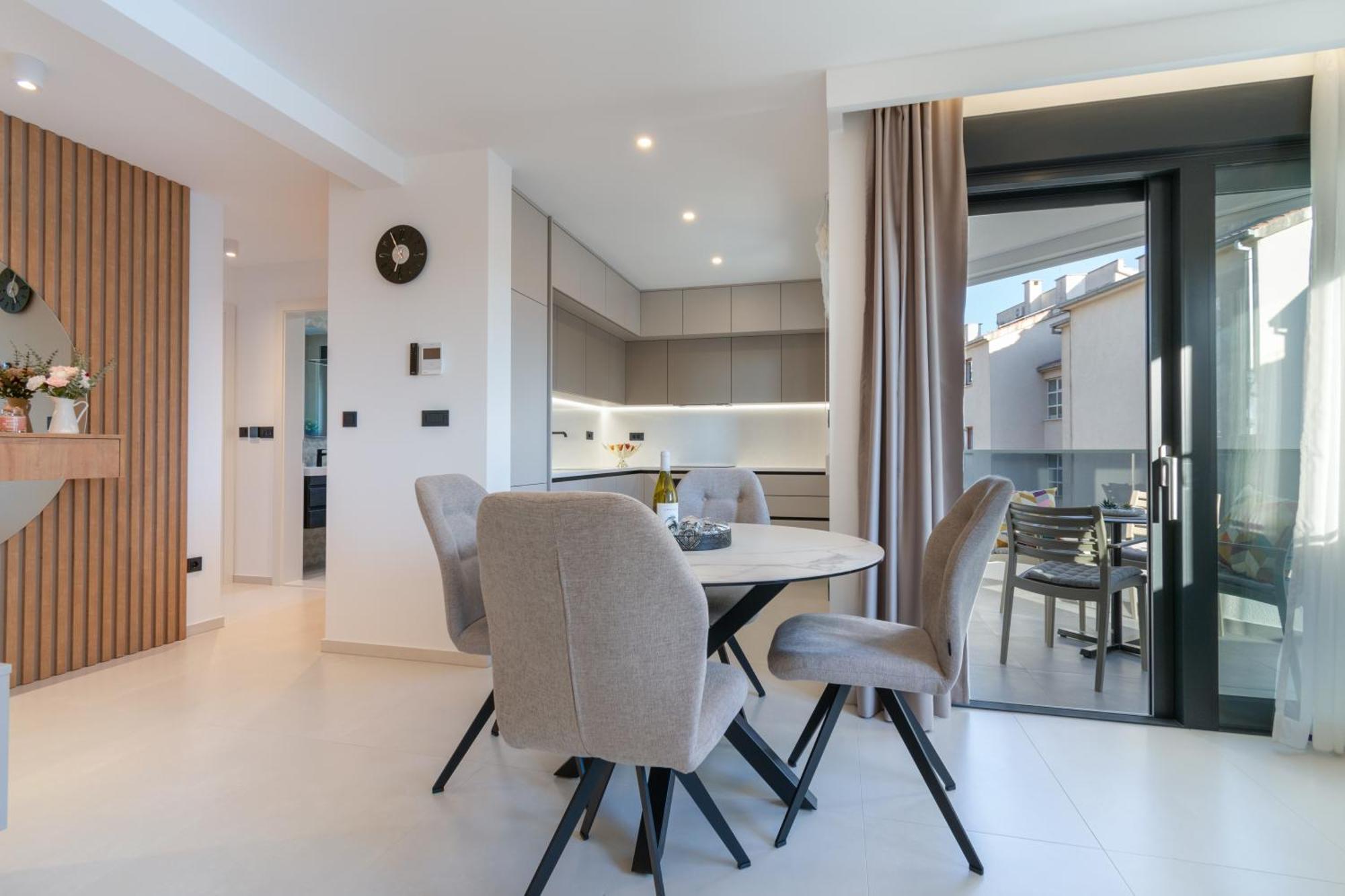 Lux Apartment Aleo Makarska Eksteriør billede